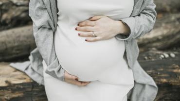 Is willow bark safe to use during pregnancy, salicylic acid